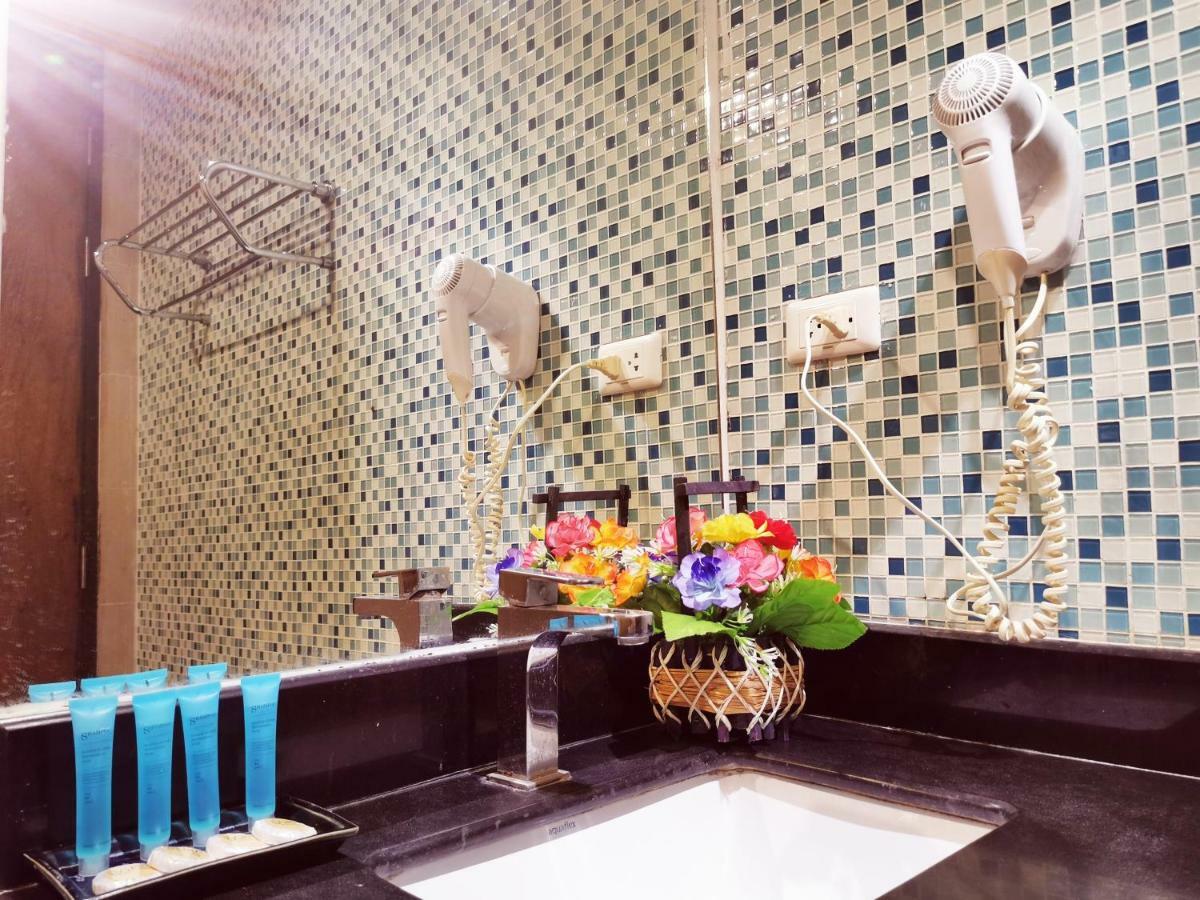 Paksaa Boutique Hotel Patong Dış mekan fotoğraf